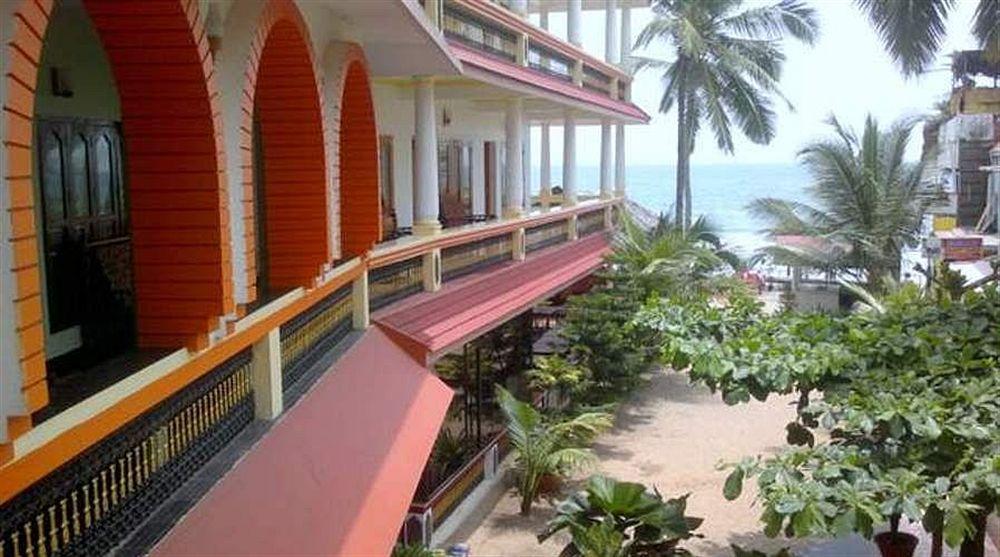 Hotel Sea View Palace - The Beach Hotel Kovalam Luaran gambar