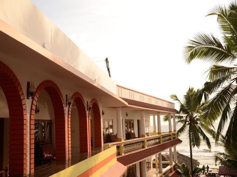 Hotel Sea View Palace - The Beach Hotel Kovalam Luaran gambar