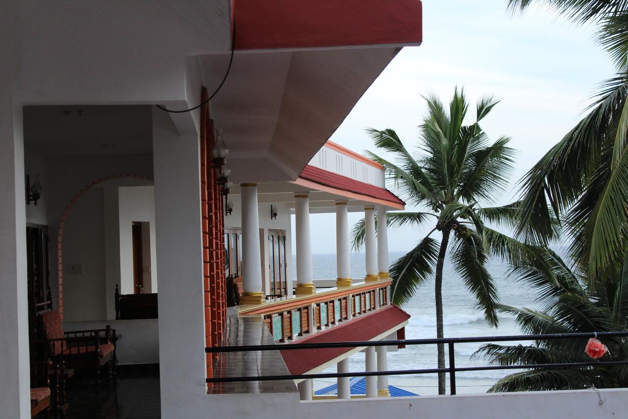 Hotel Sea View Palace - The Beach Hotel Kovalam Luaran gambar