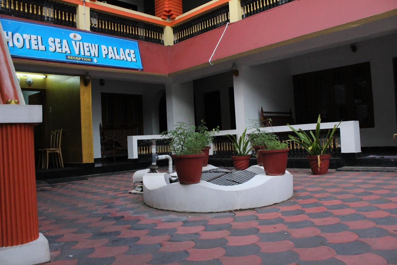 Hotel Sea View Palace - The Beach Hotel Kovalam Luaran gambar