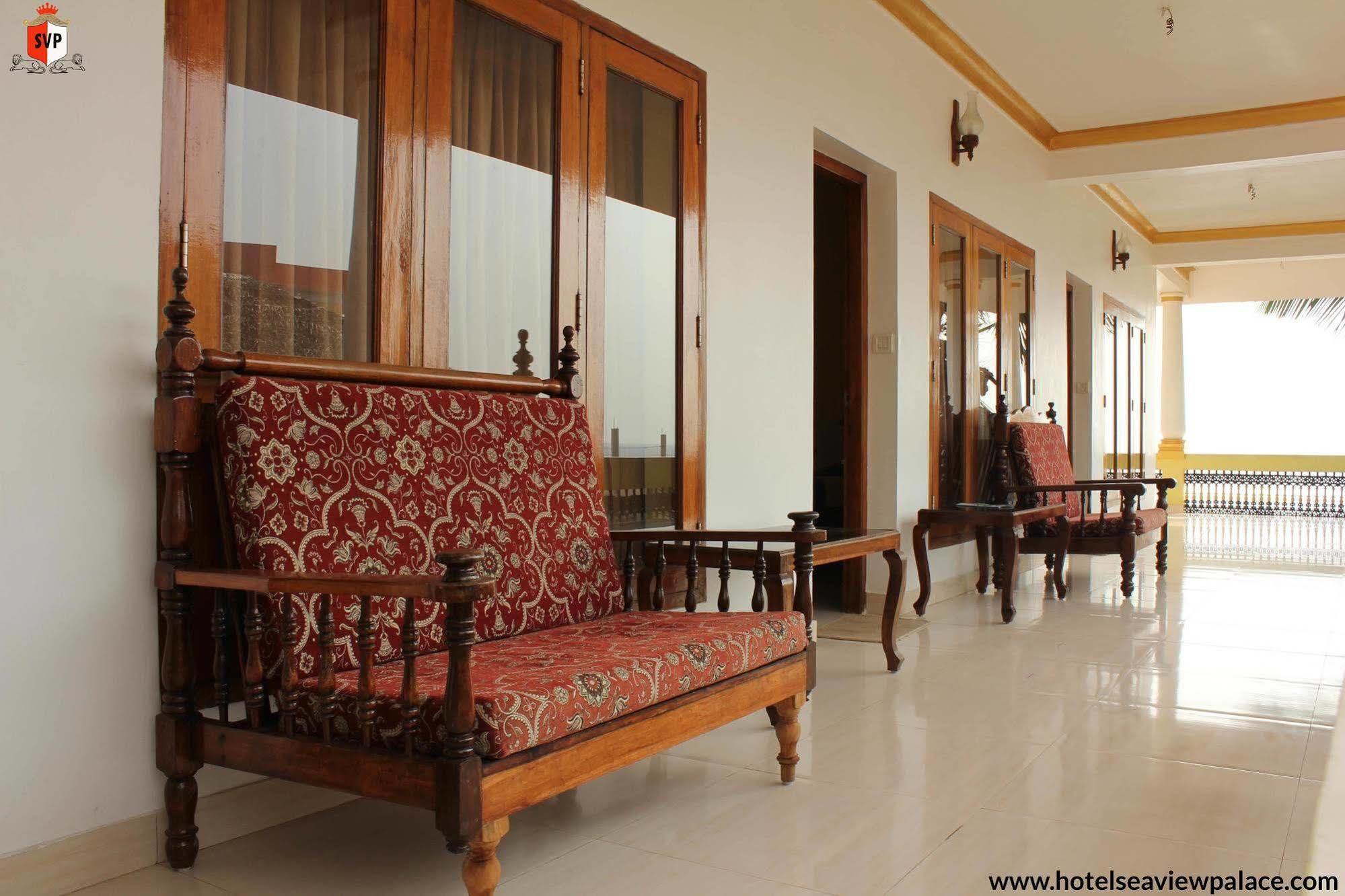 Hotel Sea View Palace - The Beach Hotel Kovalam Luaran gambar